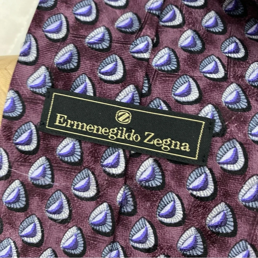 Ermenegildo Zegna Mens Tie Woven 100% Silk Purple Grey Geometric‎ Abstract Print